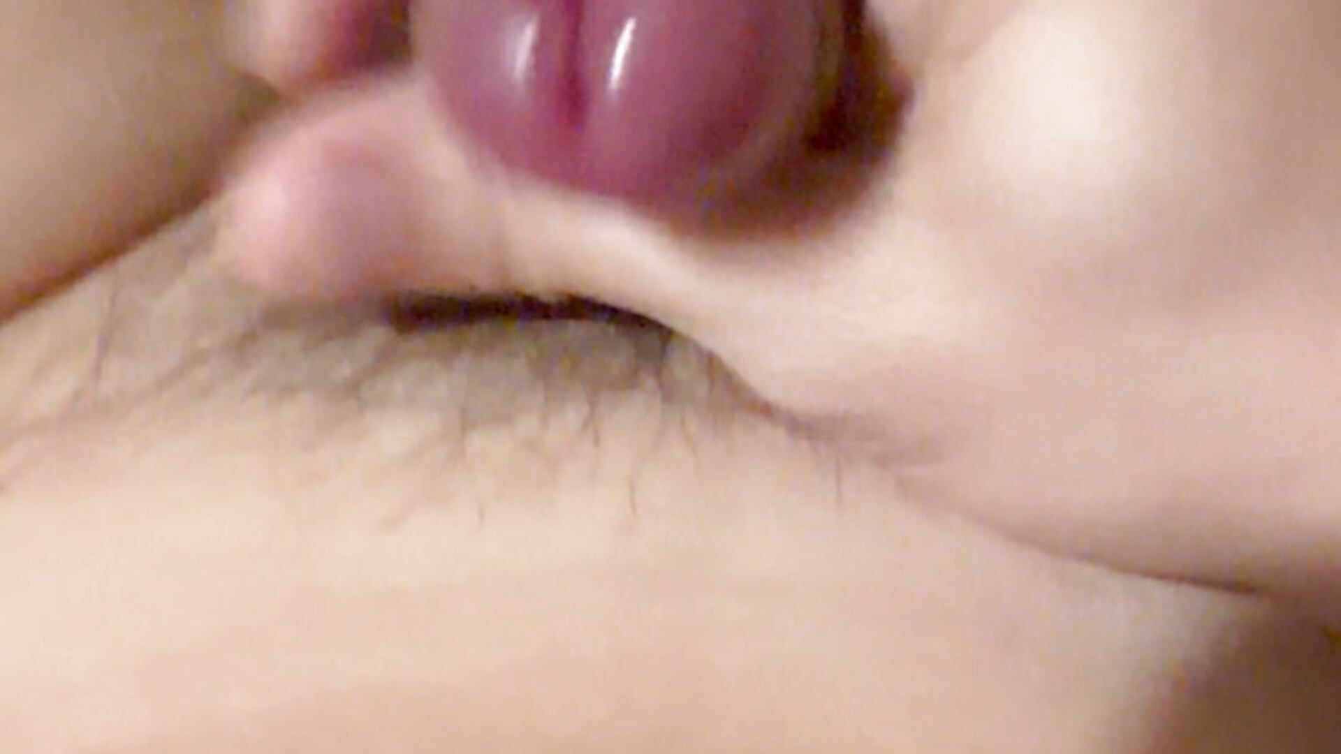 Xuất tinh – video od webkamerové modelky nguyenpeter_98