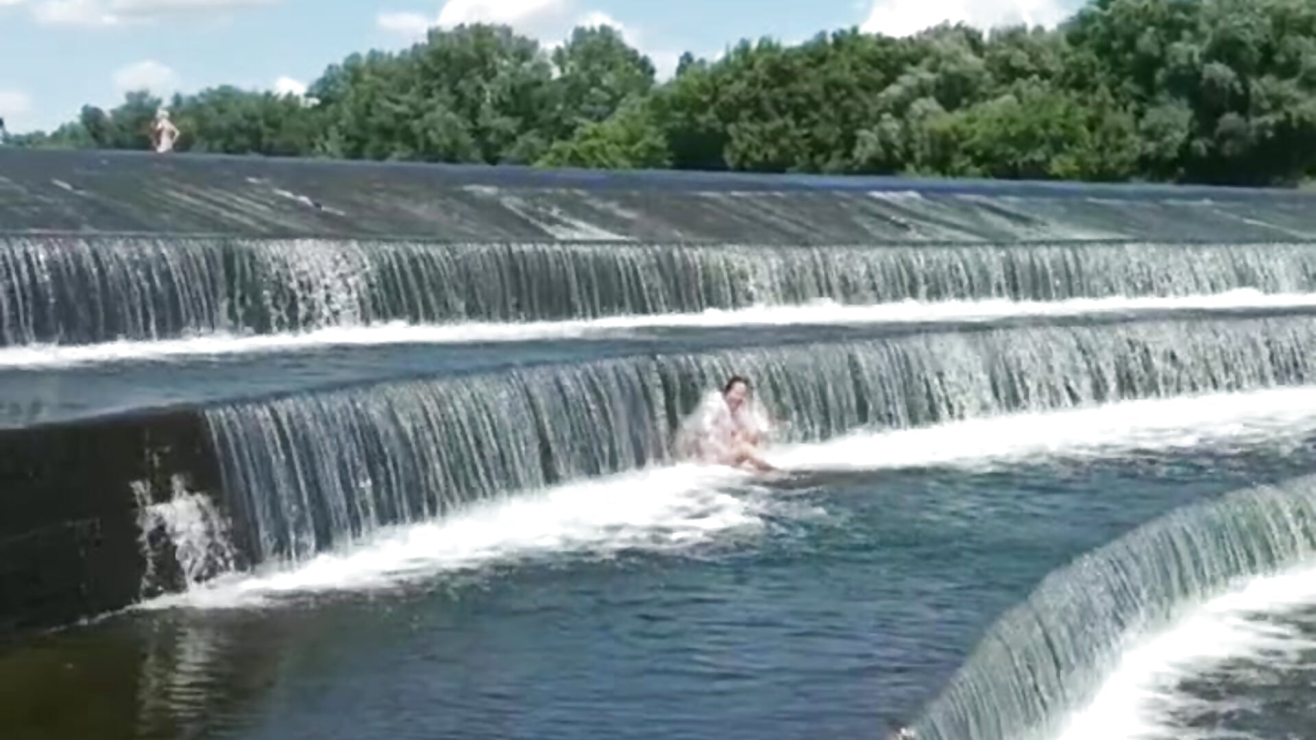 my summer is going great..what do you think? – video af LioraWeiss cam-model