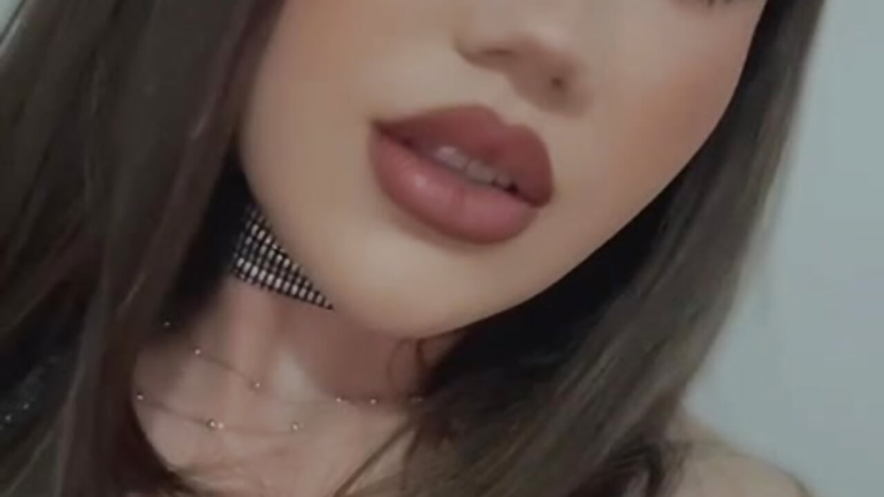 enjoy my daring sensuality – video modela na kameri AylaWhisper