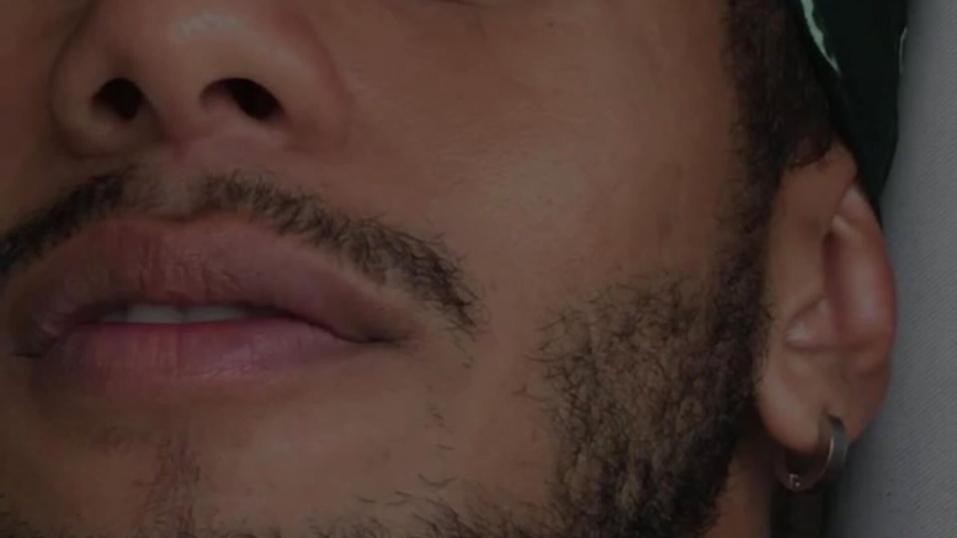 29fb6e2d-1306-4fec-8635-583623062e7c-1_all_2316 - vídeo de Barapheom modelo de câmara