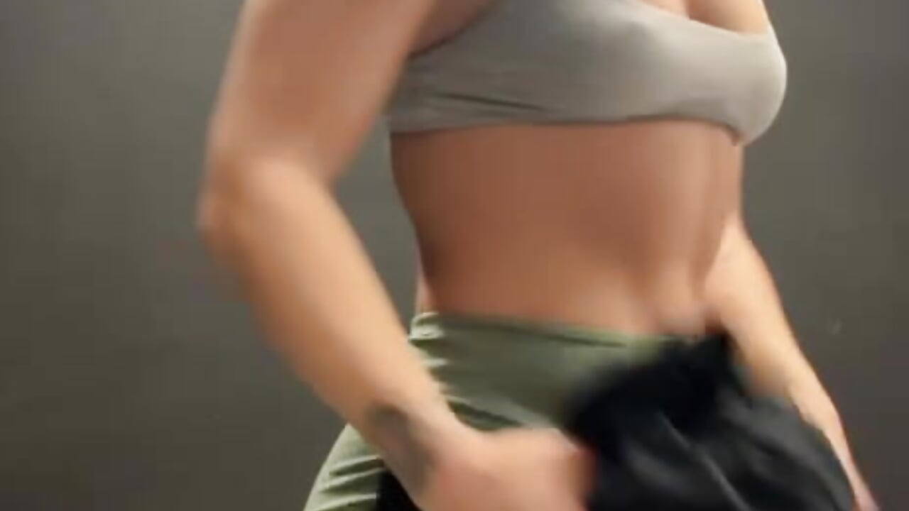 🫦 – video modela na kameri Girlnextd00r