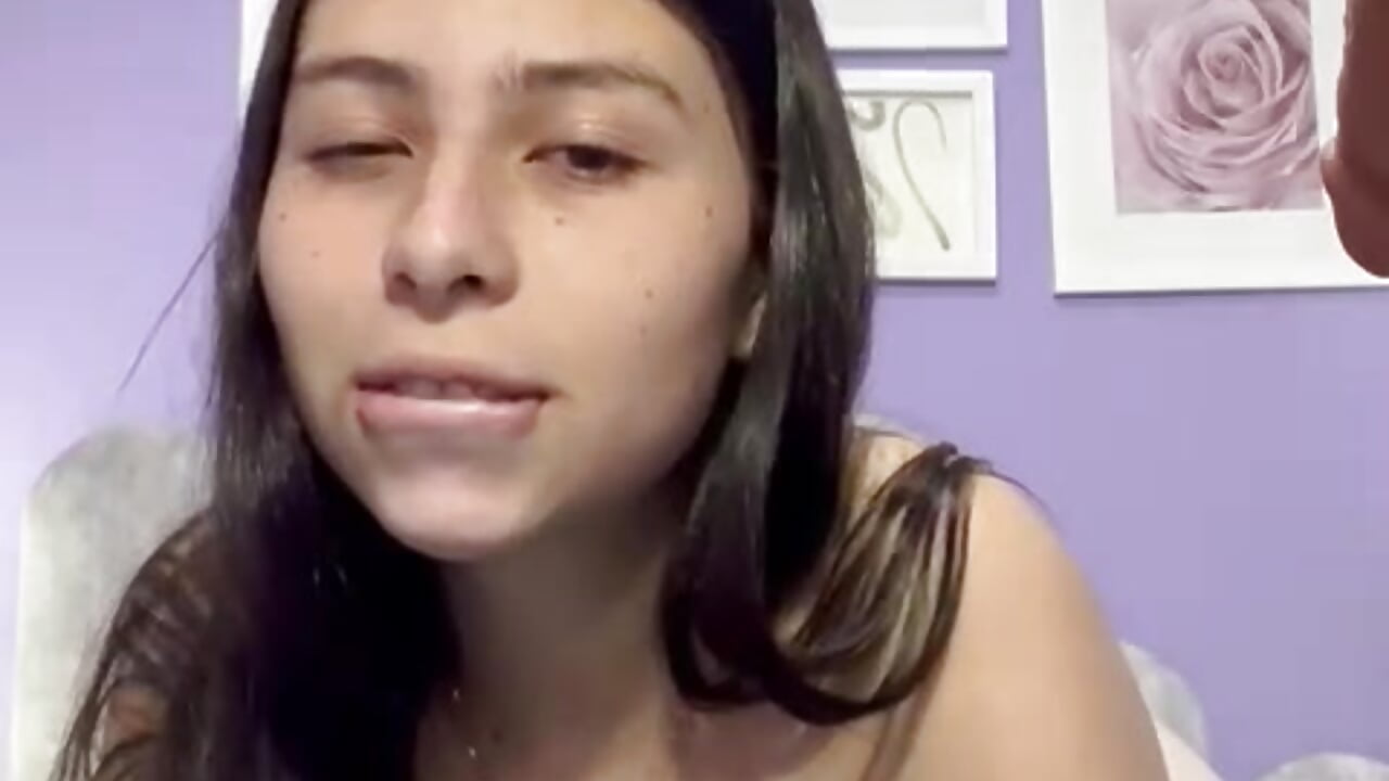 deep throat while I spank my tits  🥵