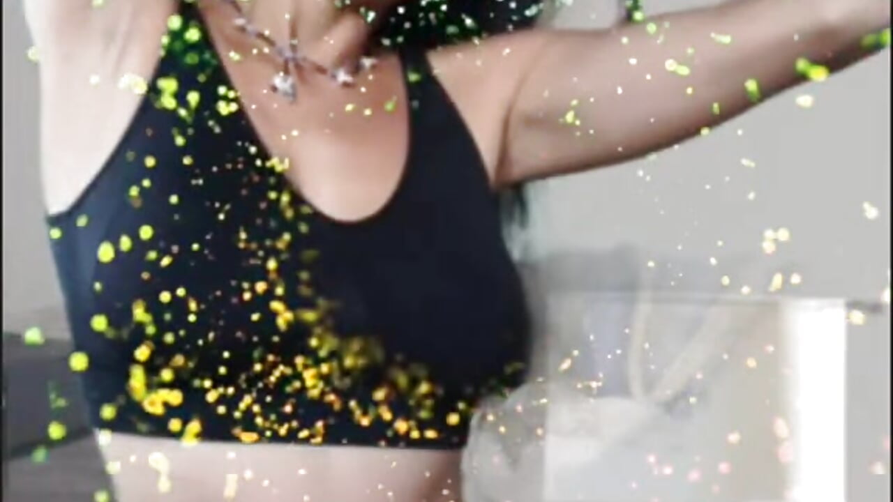 P - video by yuliitza4 cam model