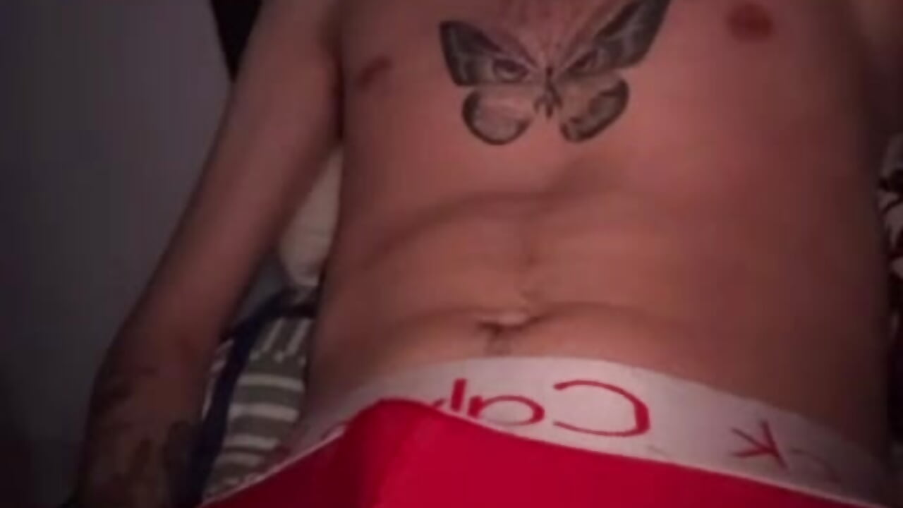 3e1fefc4-e571-4304-83e0-b488606bc082 - vídeo de Ayurito98 modelo de câmara