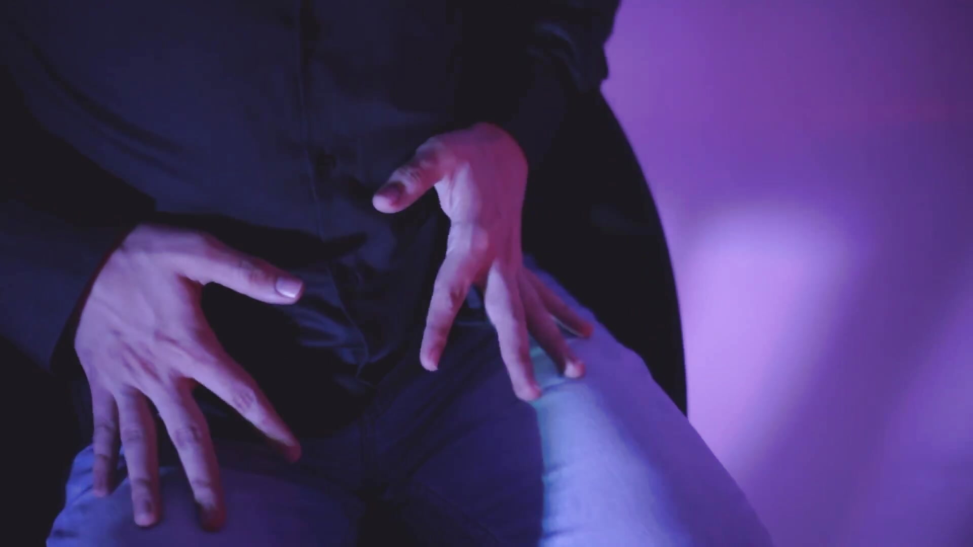 BLACK FOX - відео від вебкаммоделі BlackFoXXX69