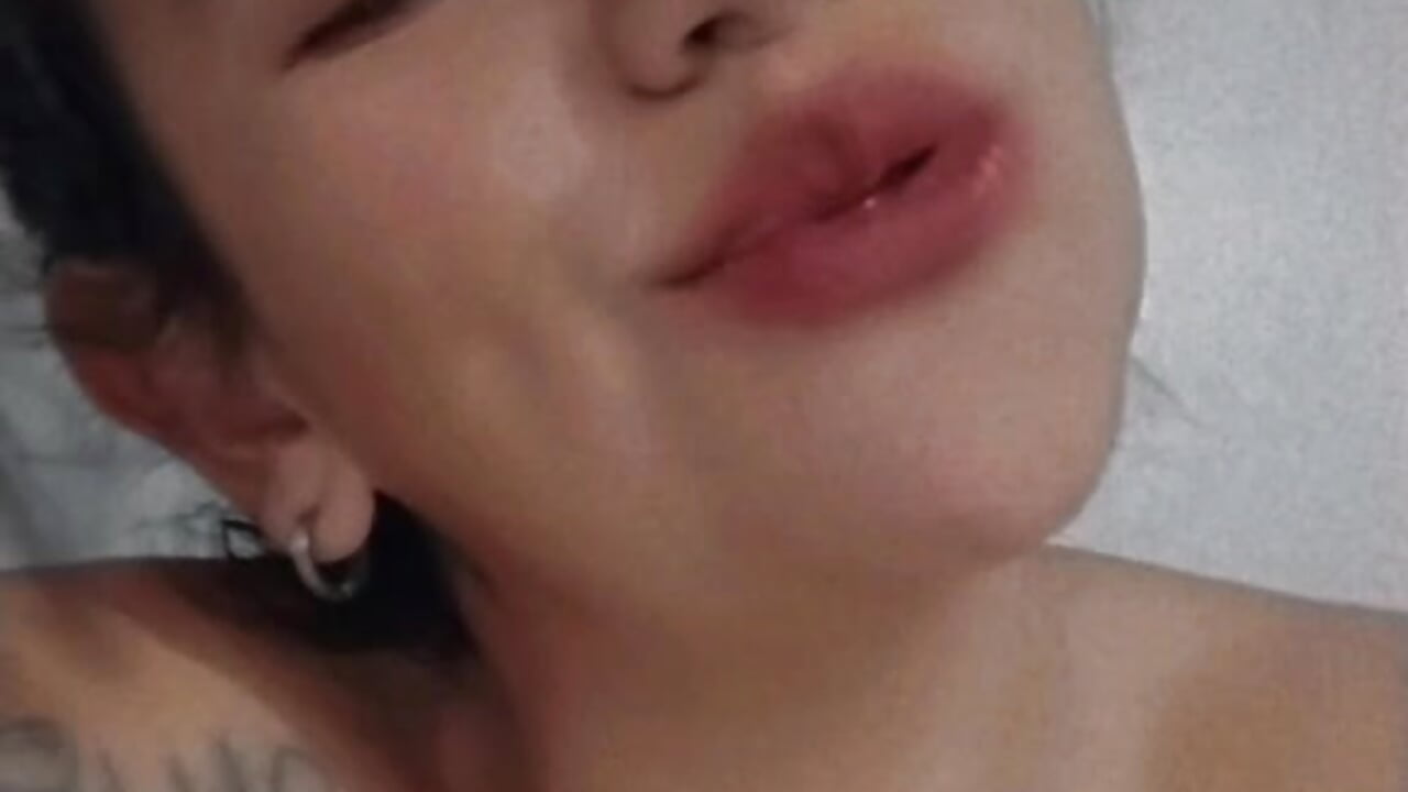 Carlhitaa - video di Carlhitaaa modella di cam