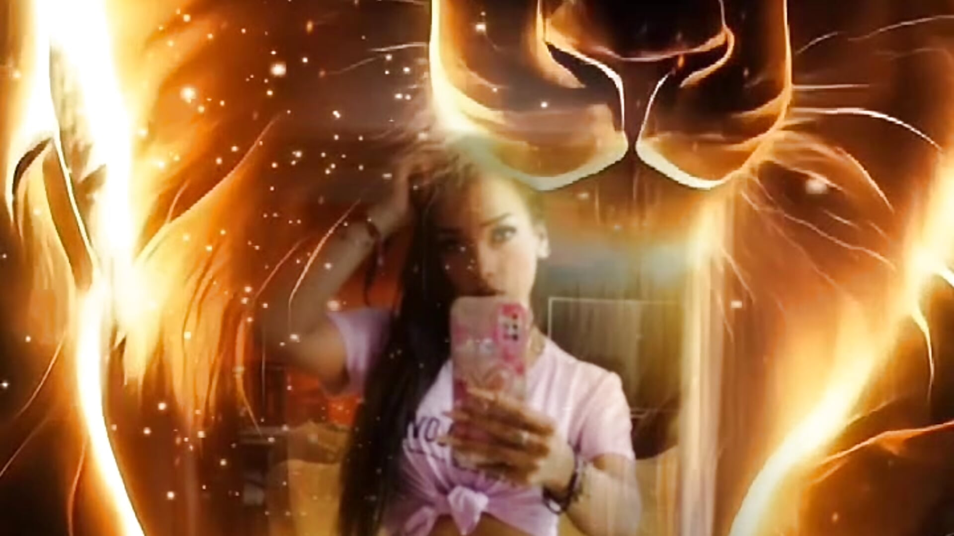 lv_7457957857003162885_20251118225541 - vídeo de SHARLOTYJUANSTEVAN modelo de câmara