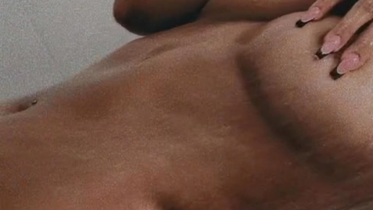 Come to shower with me – video od webkamerové modelky Nixtaylor1