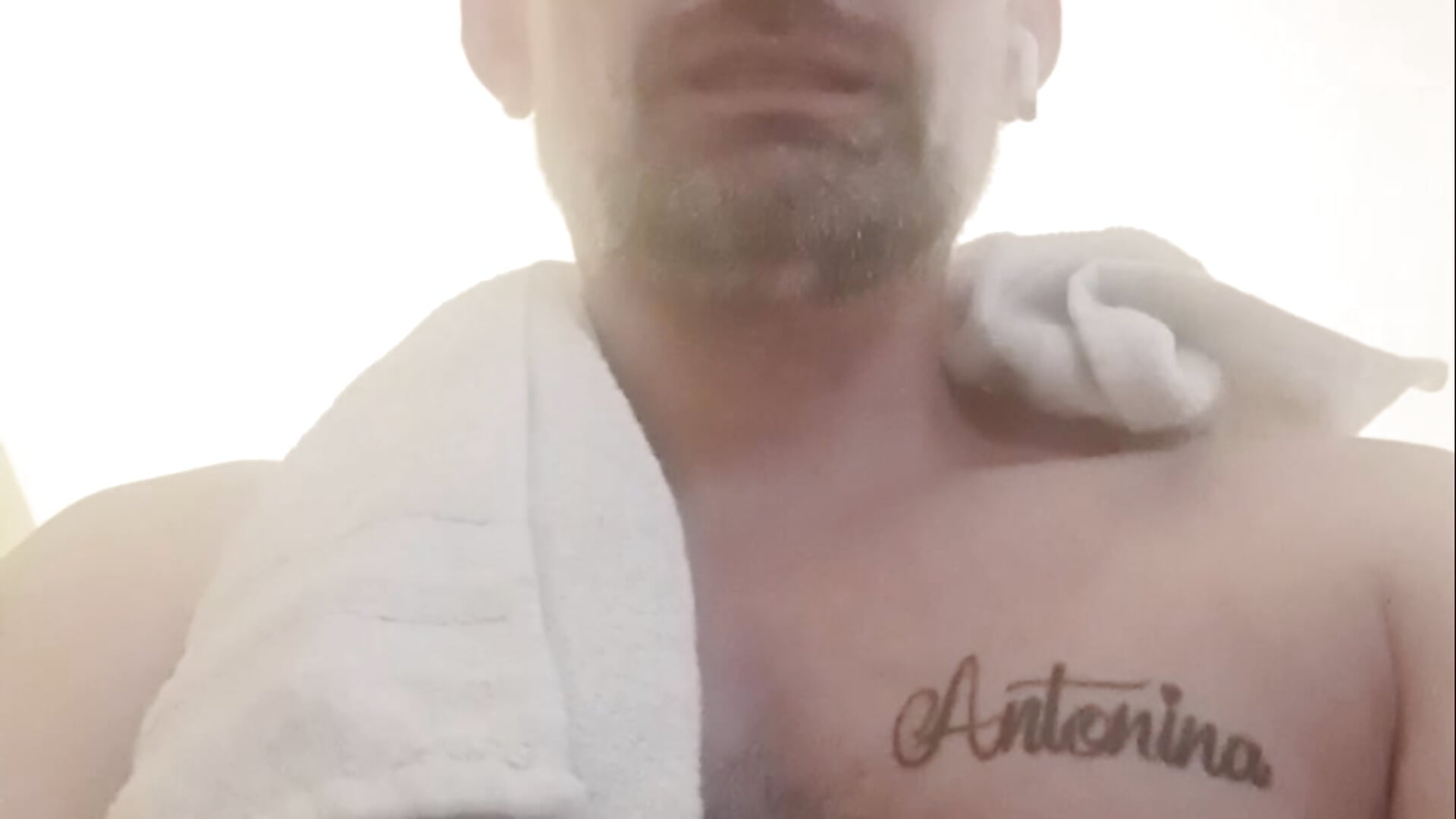 Viciouzz1 adlı kamer modelinin viral videoları:  9556