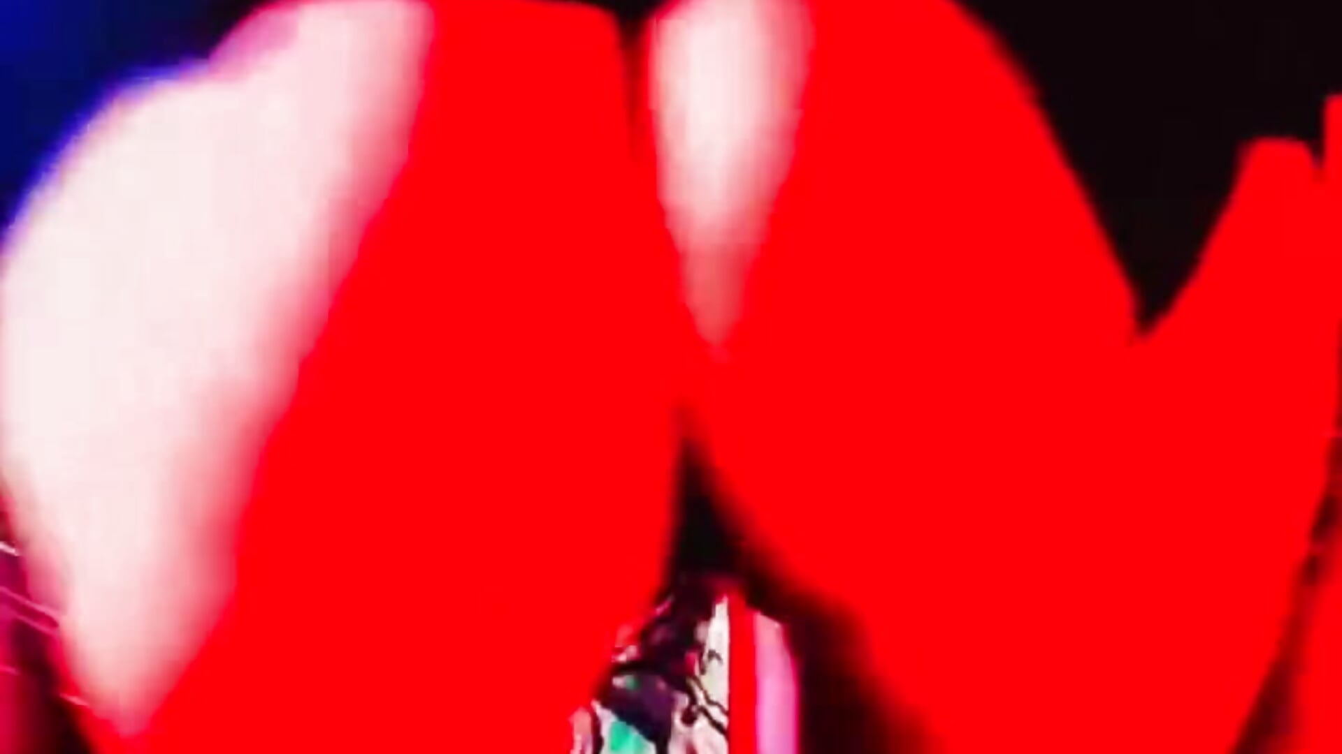 juicy ass – video modela na kameri curly_mis