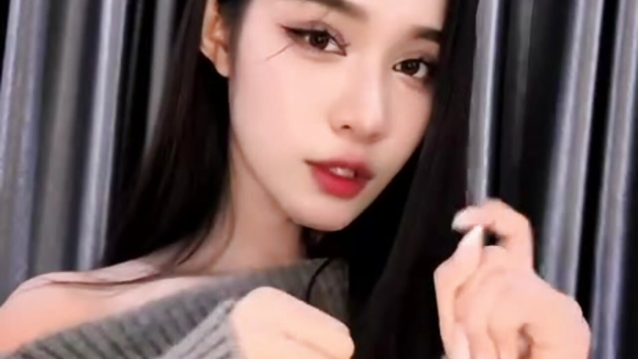 Some TikTok for you — filmik HaeVenzeio, modela(-lki) na kamerkach