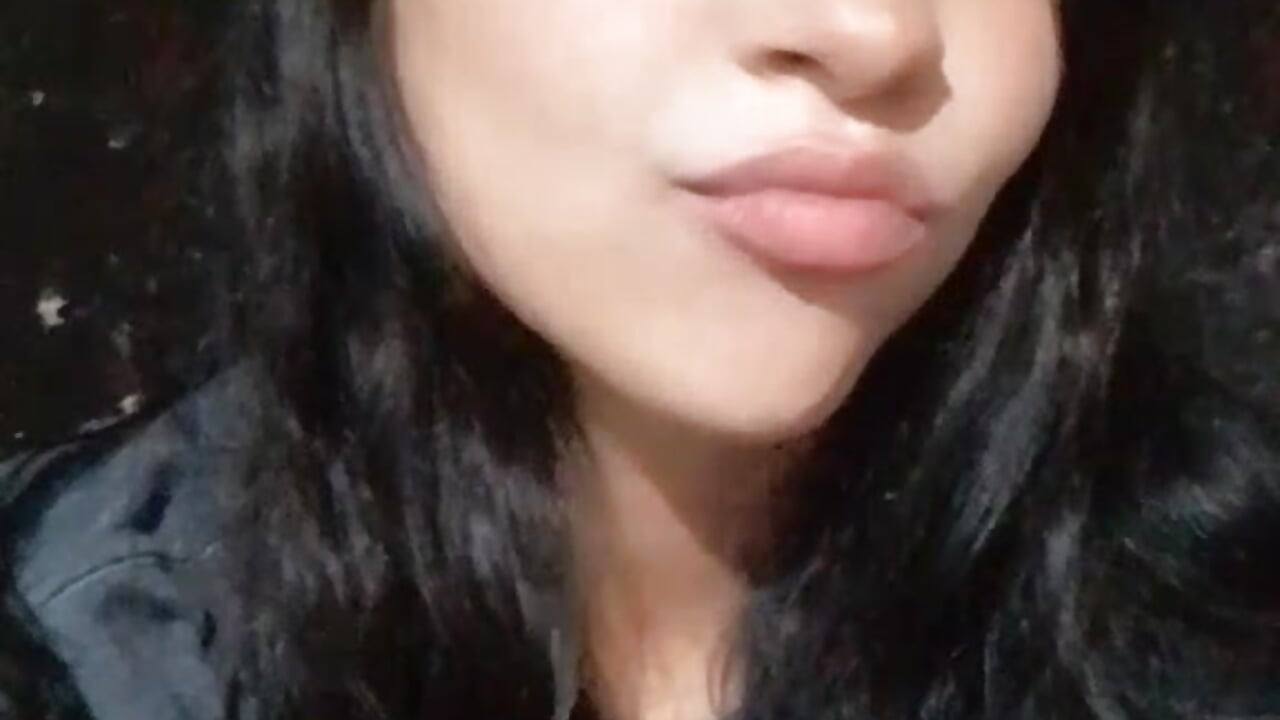 c22b412748a973e5febb5d359a93be11 - video by Lunaseren cam model