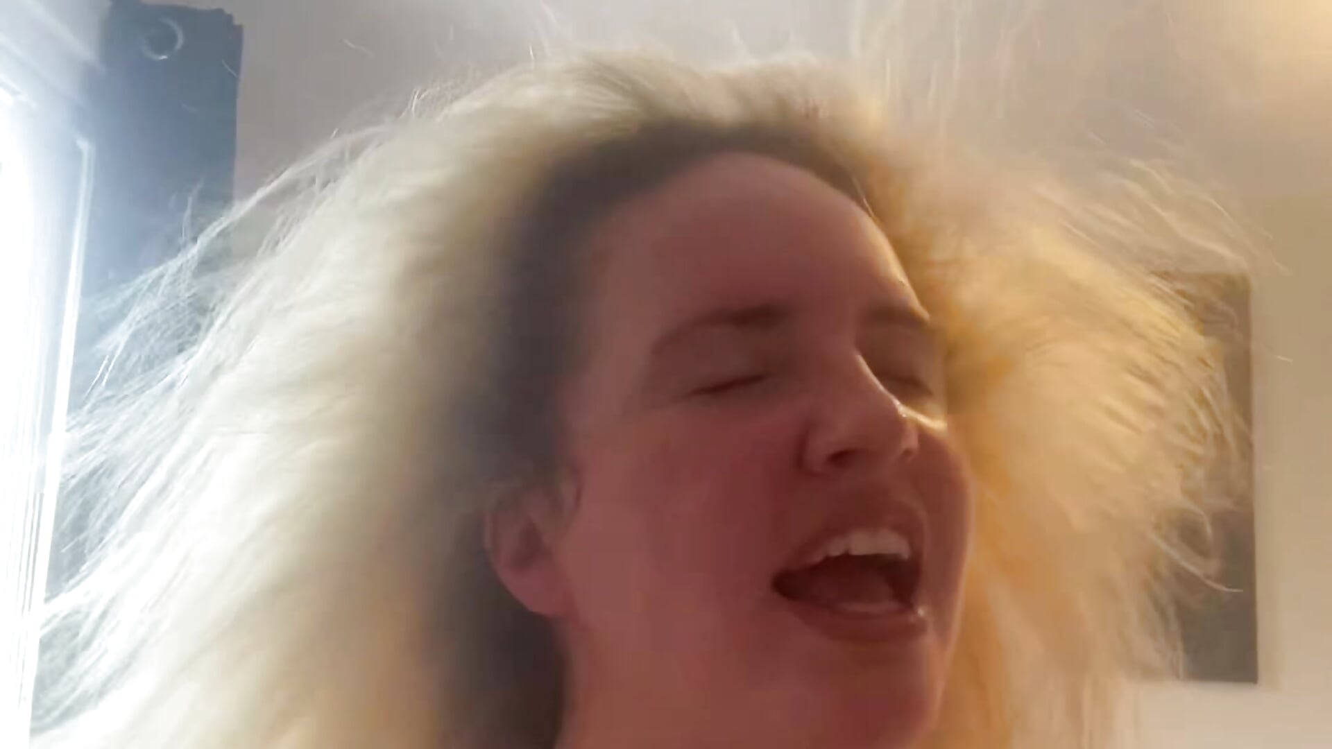 Oldie but a good one - vídeo de curlyirishgirl modelo de câmara