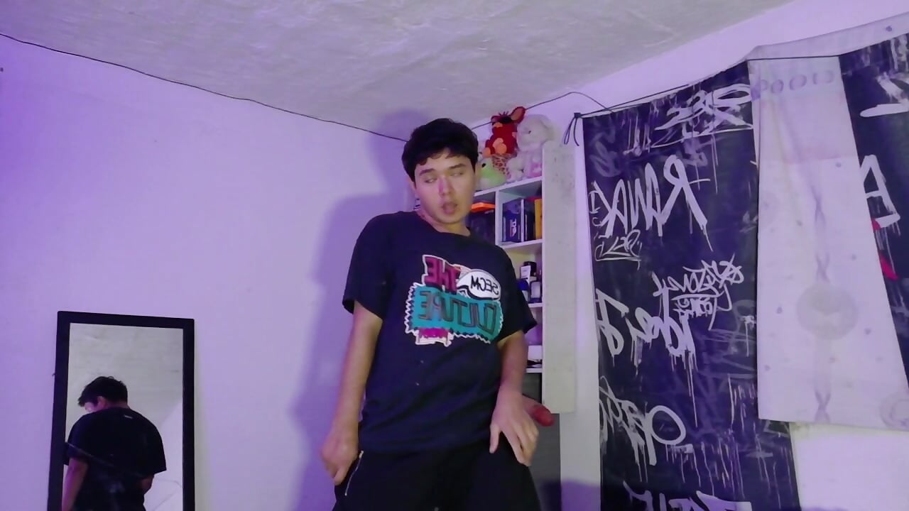 kody - video oleh model kamera Kody_Royale
