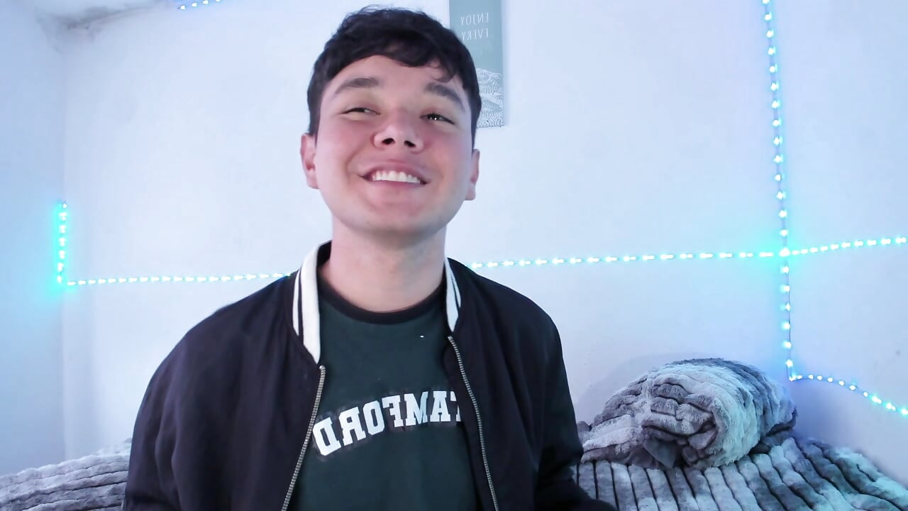 Kody_Royale - Cam Model Trending Video 6745