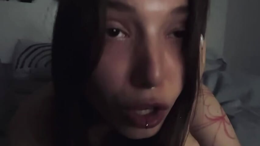 look at me! - video oleh midori_meow kamera model