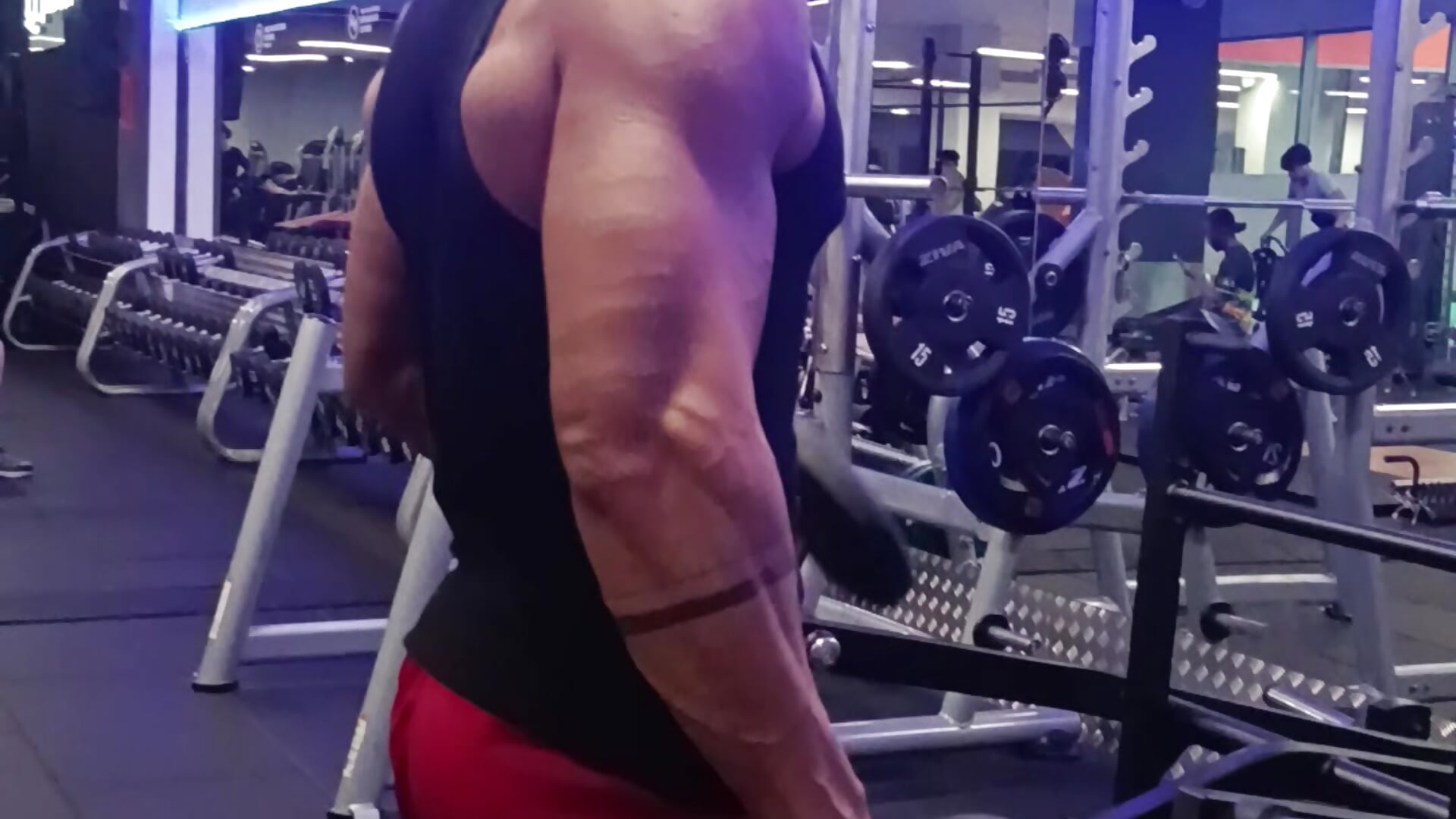 Em ginásio - video by Fellipeykellycasal cam model