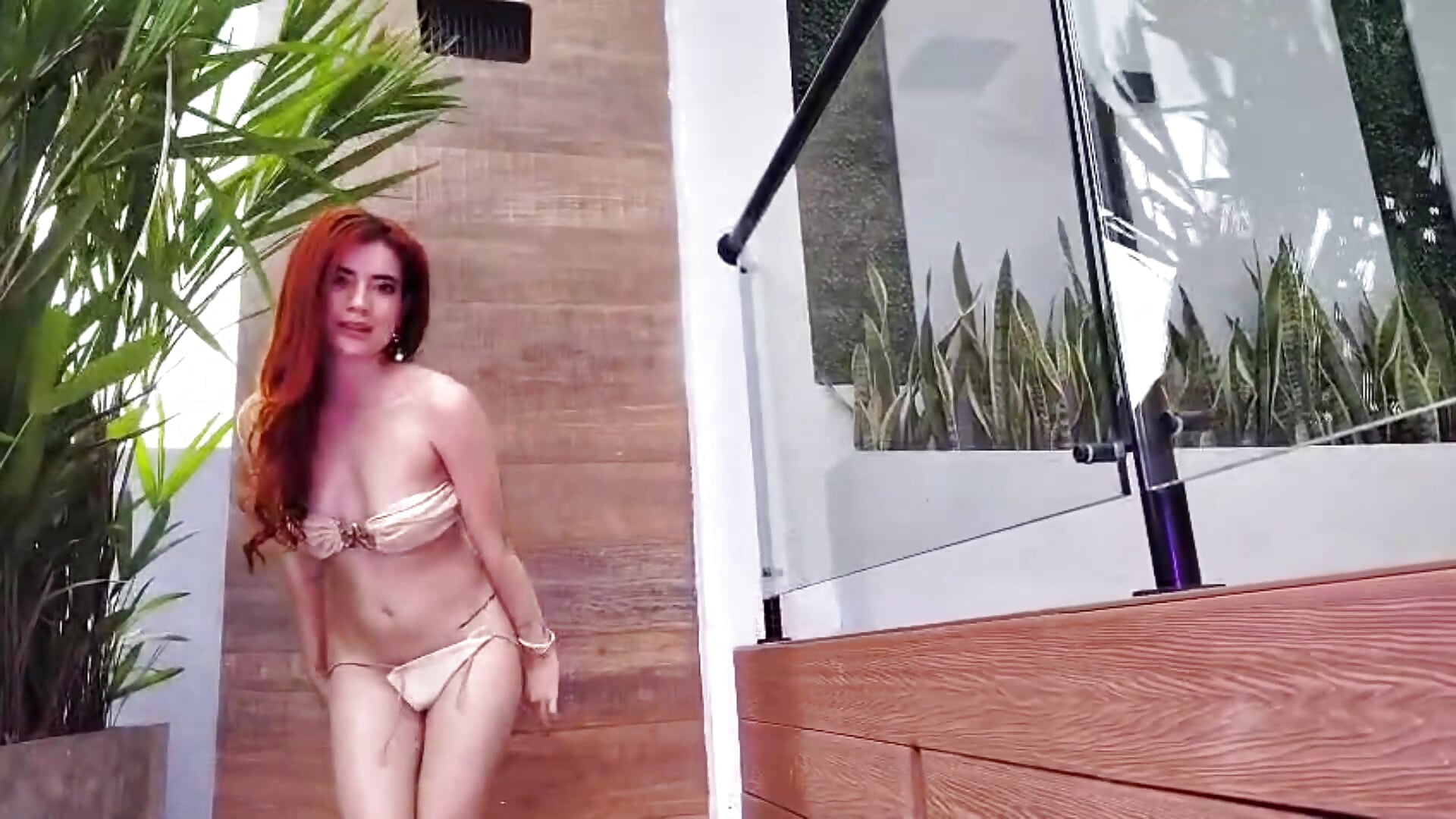 Do you want to come to the shower with me? - відео від вебкаммоделі NoaDevine