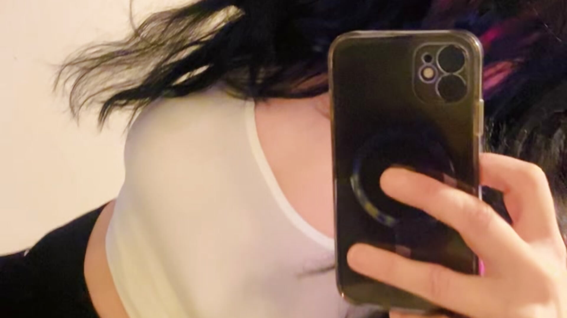 F3650E85-D27D-4619-AB69-A23B9E21073B - فيديو من filizimm موديل الكام