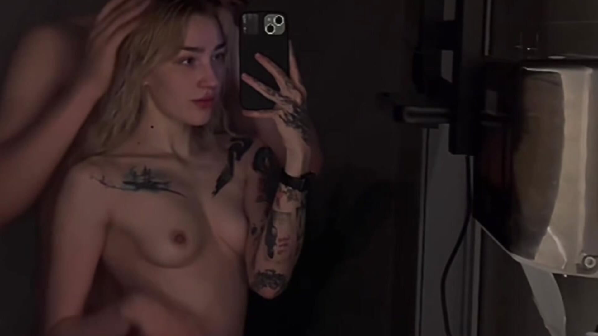 We❤️ - sohrnycouple主播的视频