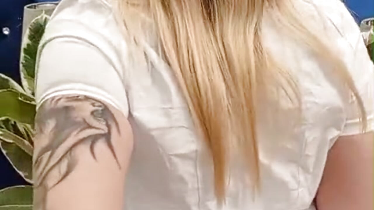 A bit naughty - video by ElizaEnergyX