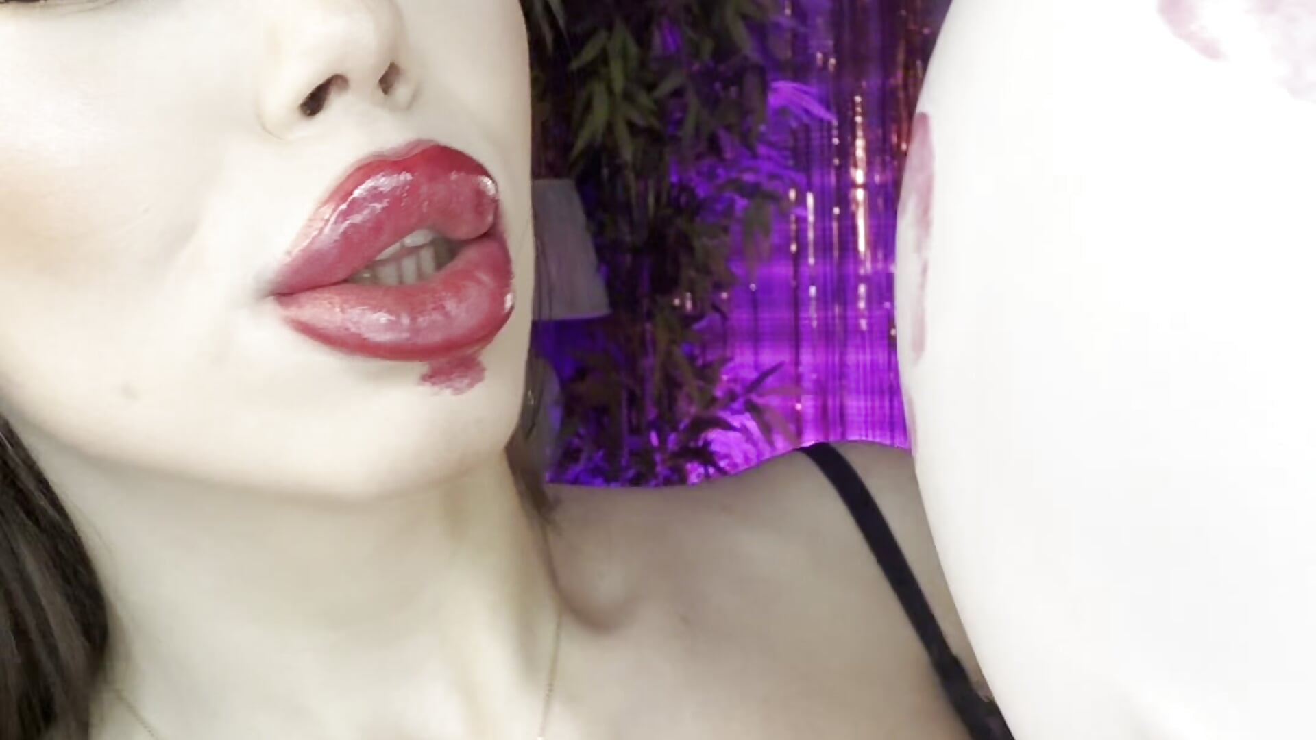 Special Request - clip cu AlessiaNoire model videochat