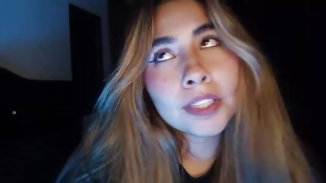 Hi 💖 - video by Sofiazaf_ cam model