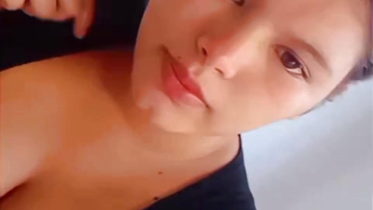 My cute face - video by Margareth__