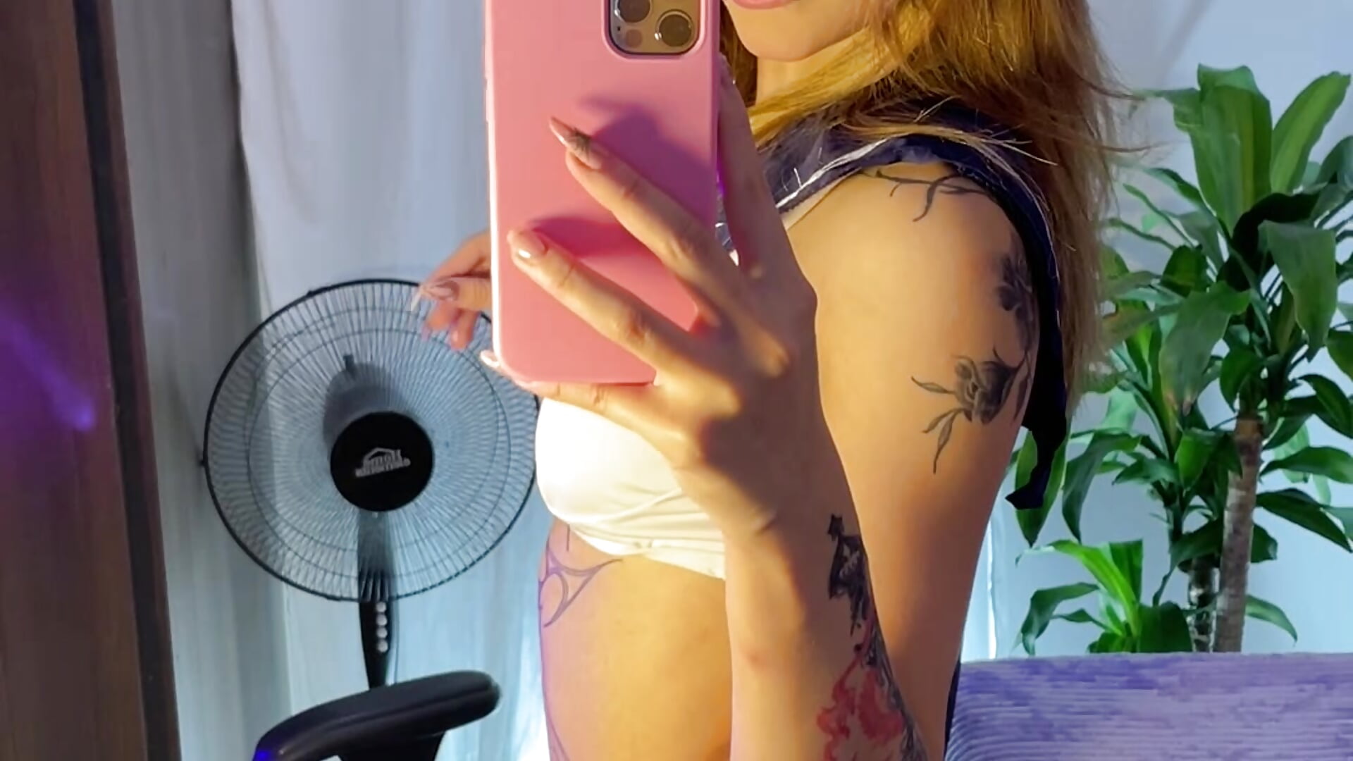 💞 – video od webkamerové modelky Melodylanee