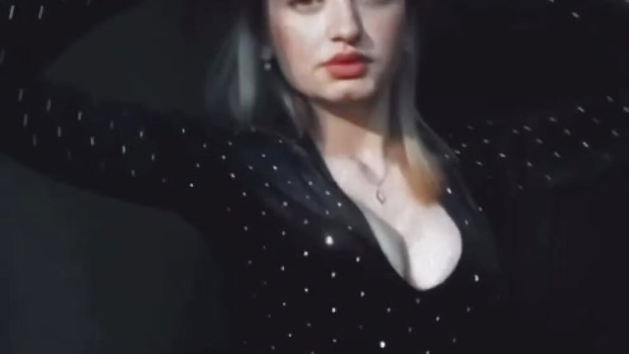 I love dancing - PeiLoynd主播的视频