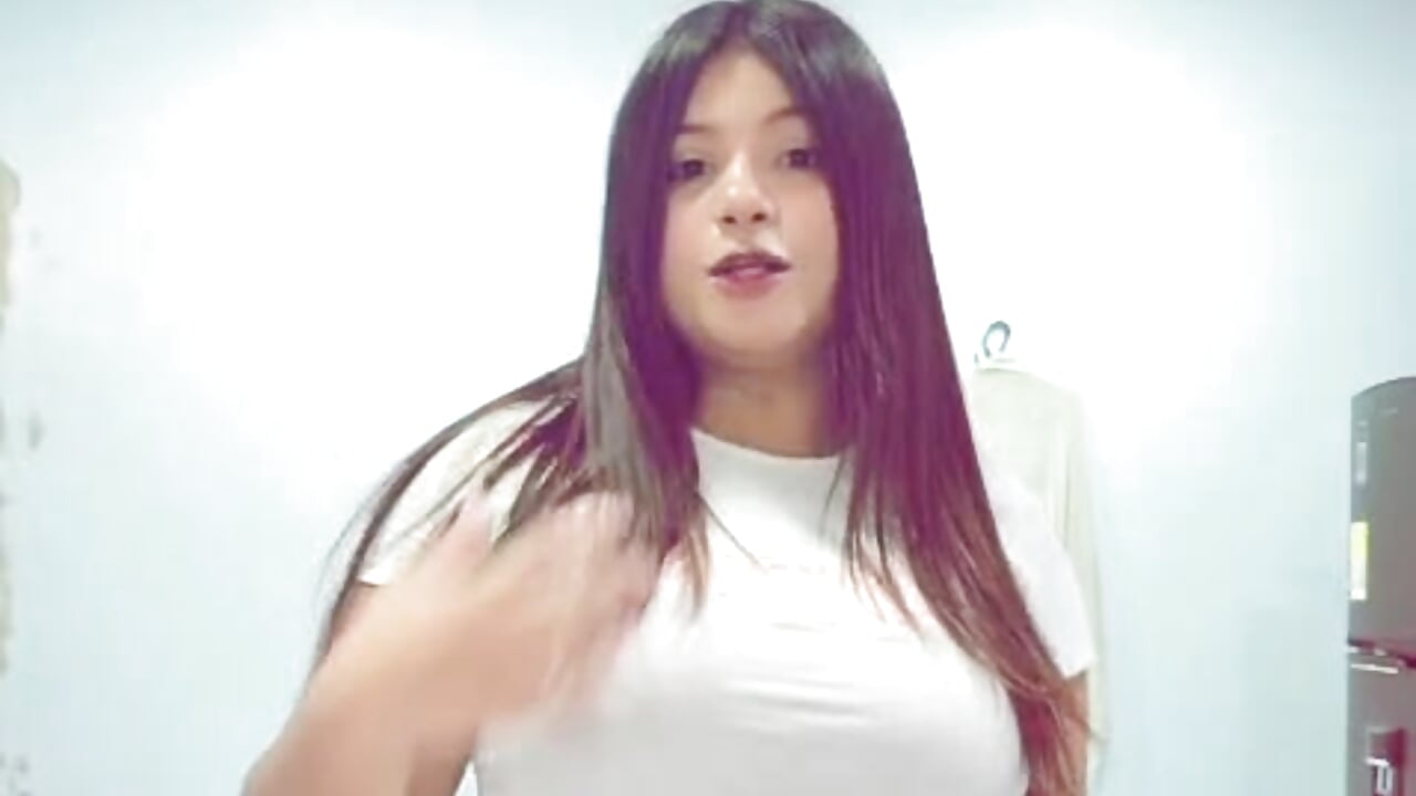 I AM - Vídeo de queen19show, modelo de vídeos