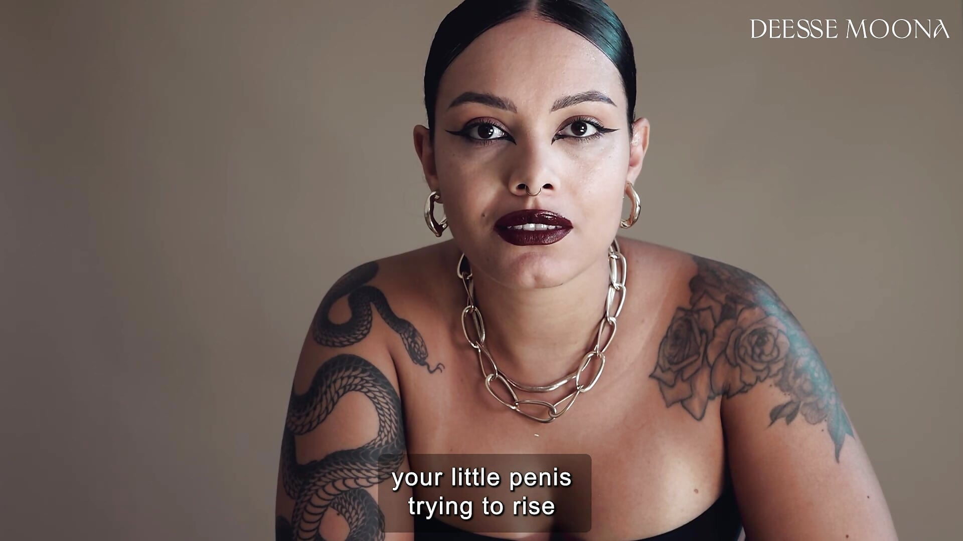 Your micro-dick deserves nothing but contempt (SPH, Small Penis Humiliation, Verbal Humiliation) - video oleh model kamera Deesse-Moona