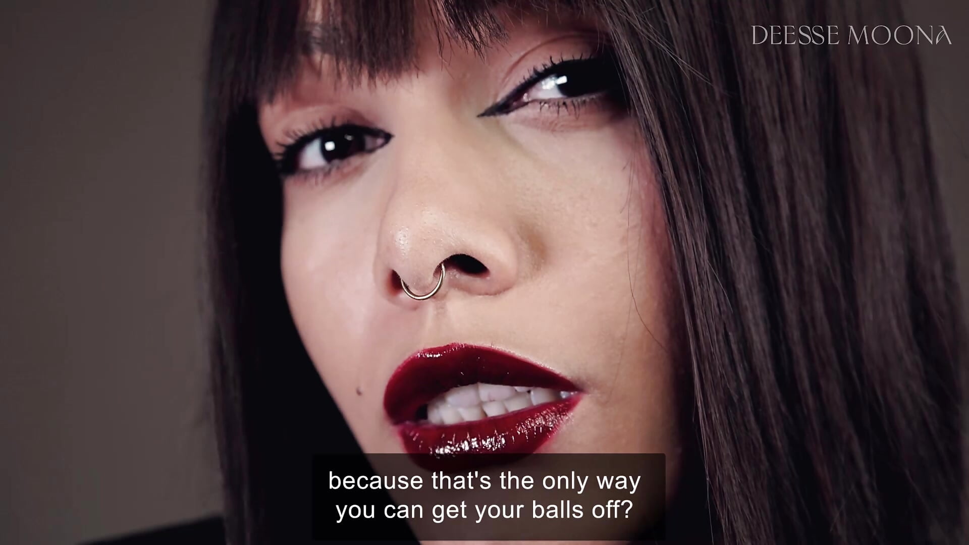 You need my insults to cum - Tu as besoin de mes insultes - video by Deesse-Moona