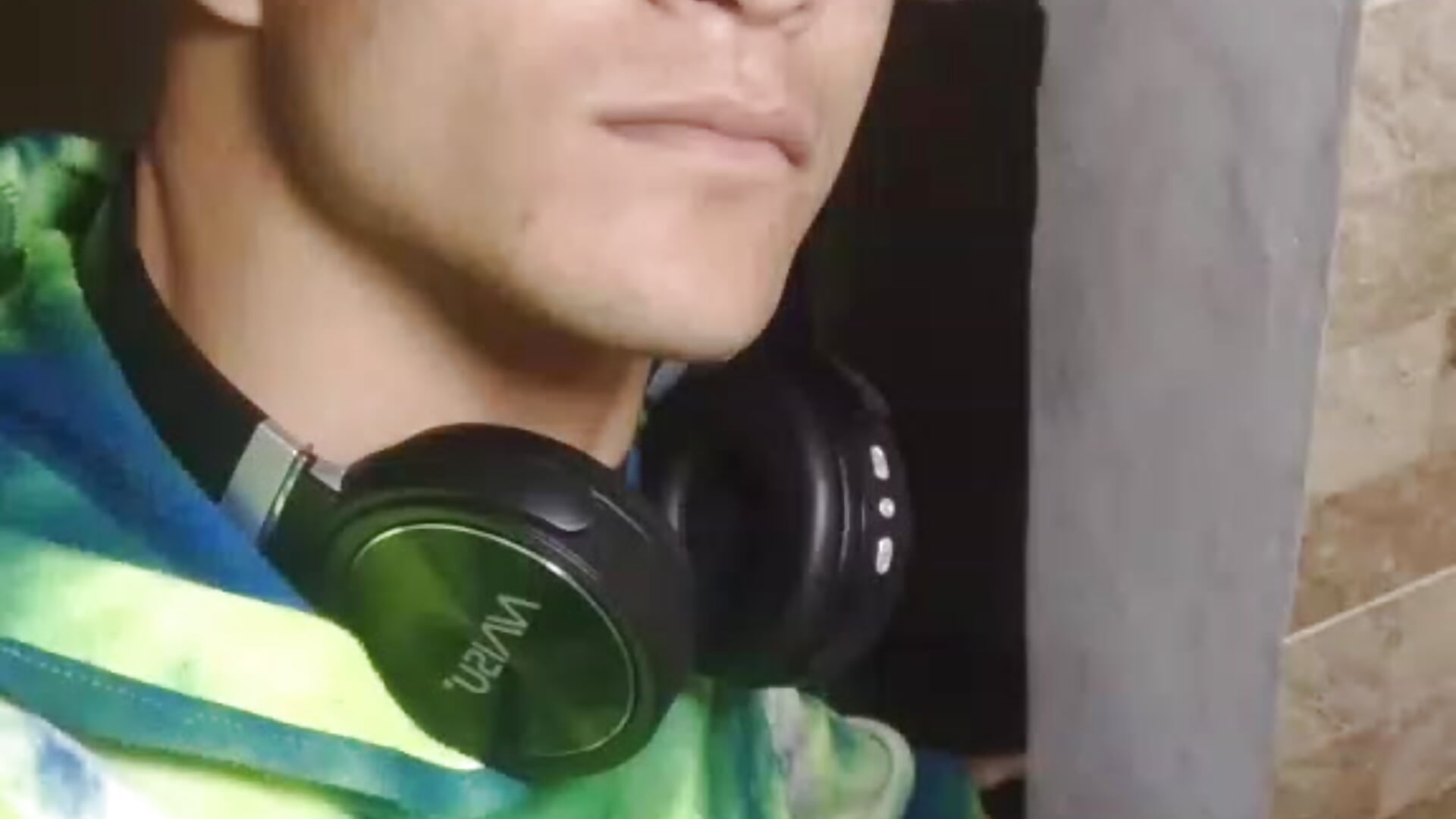 👽 - video by Wladimirxxx