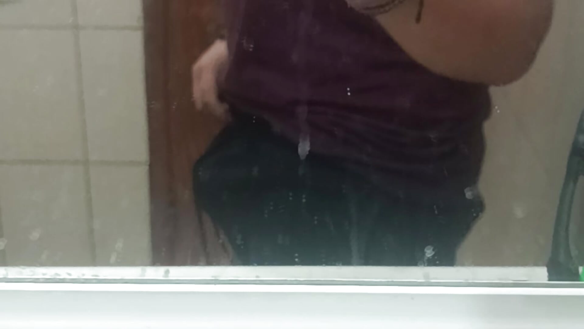 Limpien el vidrio jaja - วิดีโอโดย Alexparrarrar โมเดลแคม