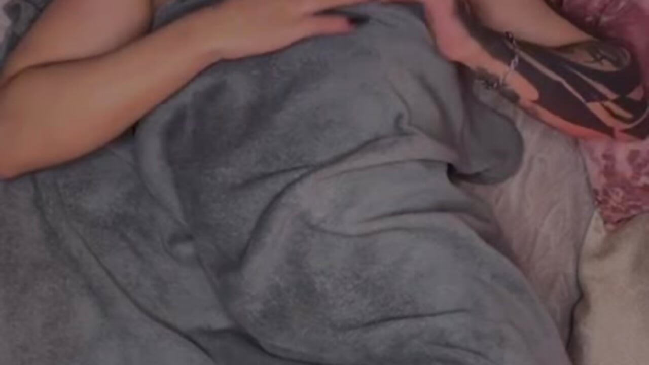 Sweet Morning Temptation🥵 - clip cu Raven_Dooll model videochat