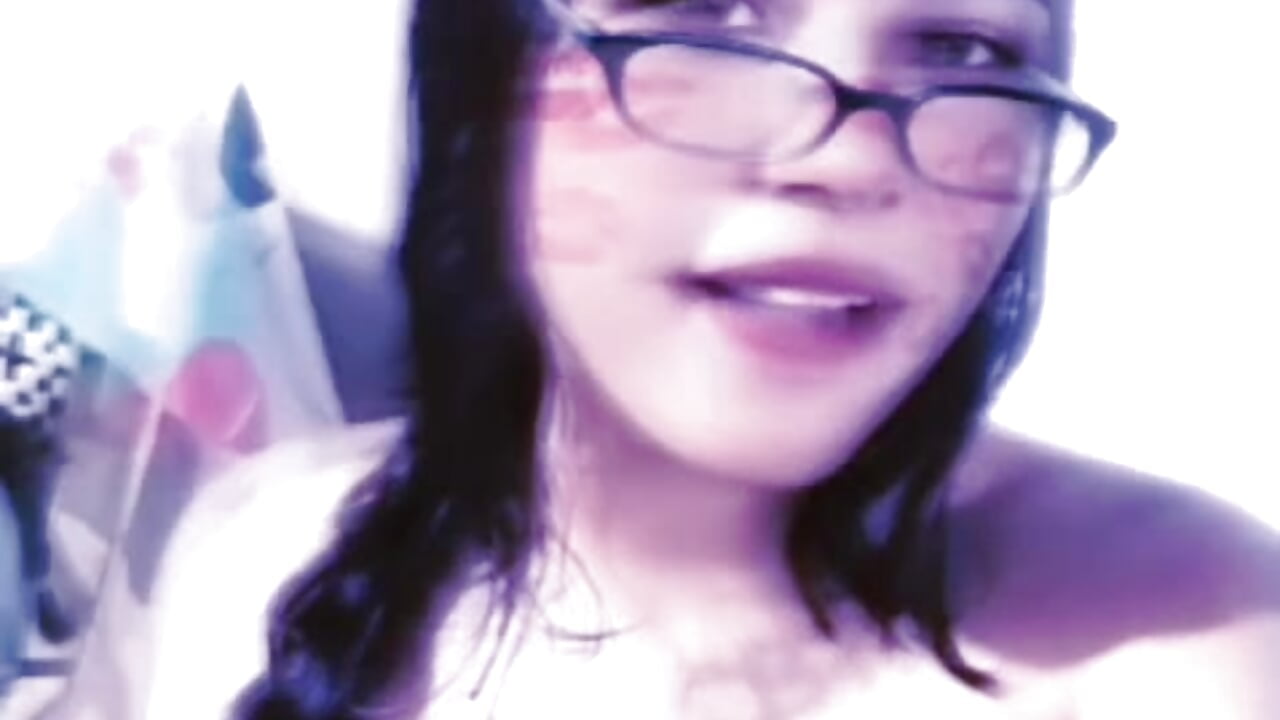 Hey - video by Lilith_Cooper18 cam model