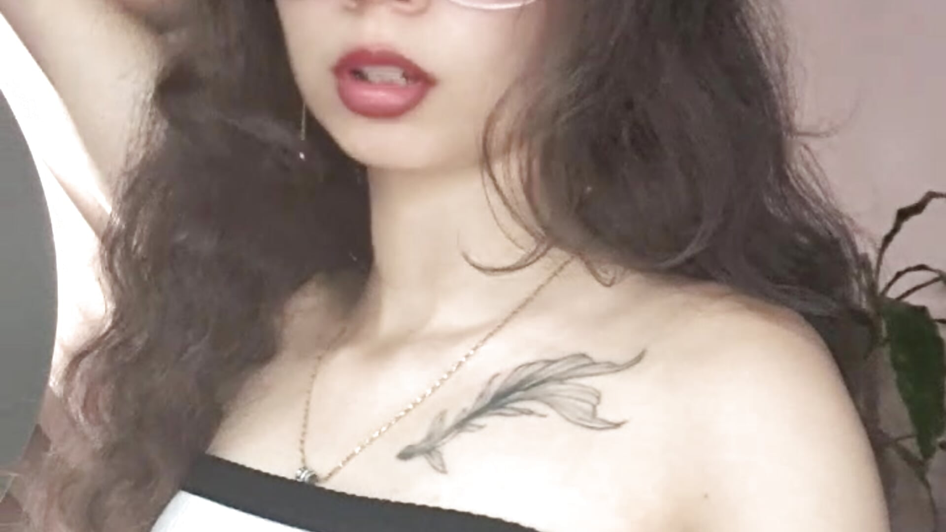 1000158448 – видео вебкам-модели Aliciaa-petite