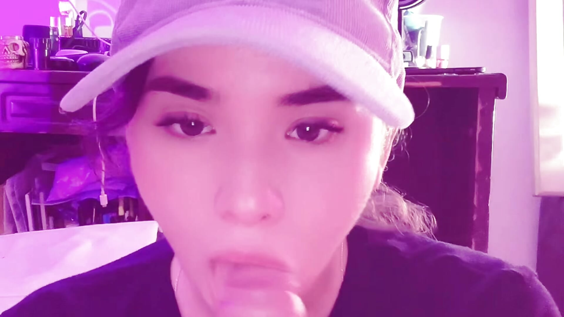 With the Big Cock in the mouth🫢👅