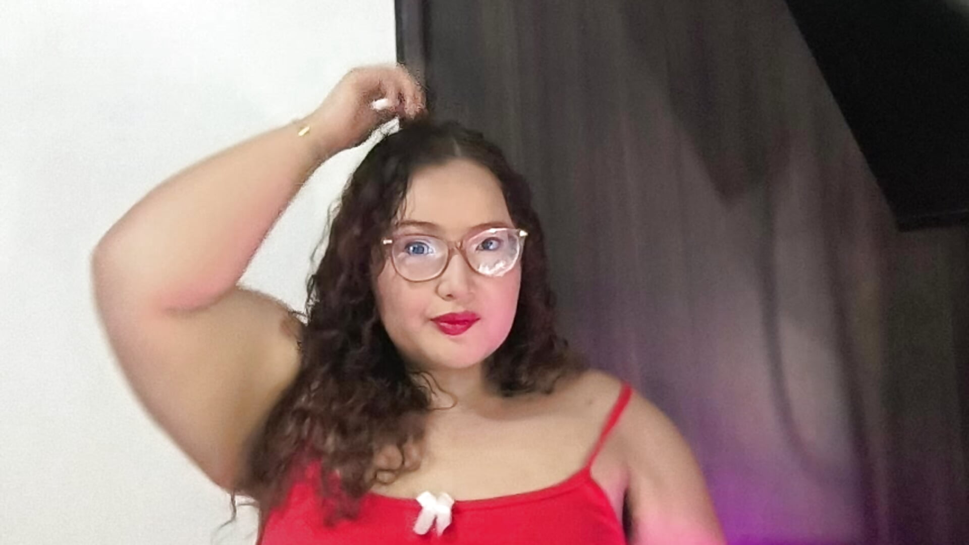 Hairy armpits - video ucantfuckwithmee kameramallilta