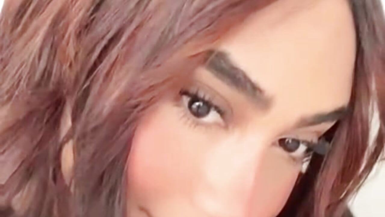 Feel the Life - video av angueljonnes cam model