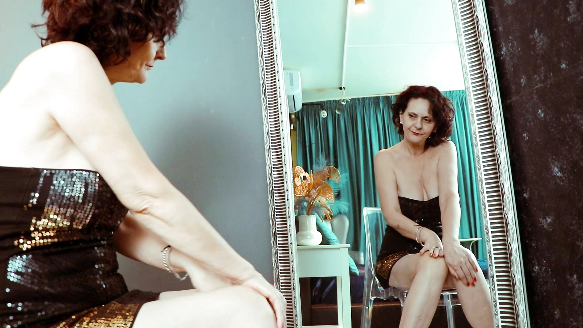 Mirror. mirror on the wall - video by BrendaJane cam model