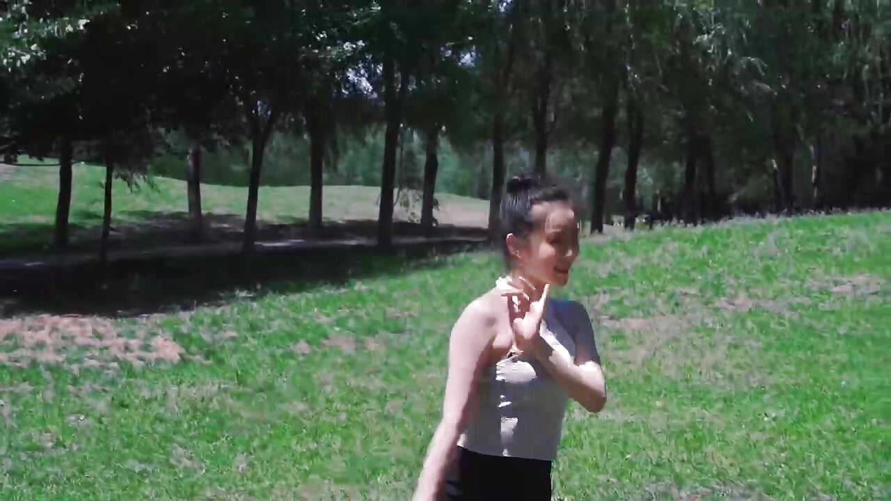 嘻嘻跳舞视频 - 視頻由 JM-777 主播提供