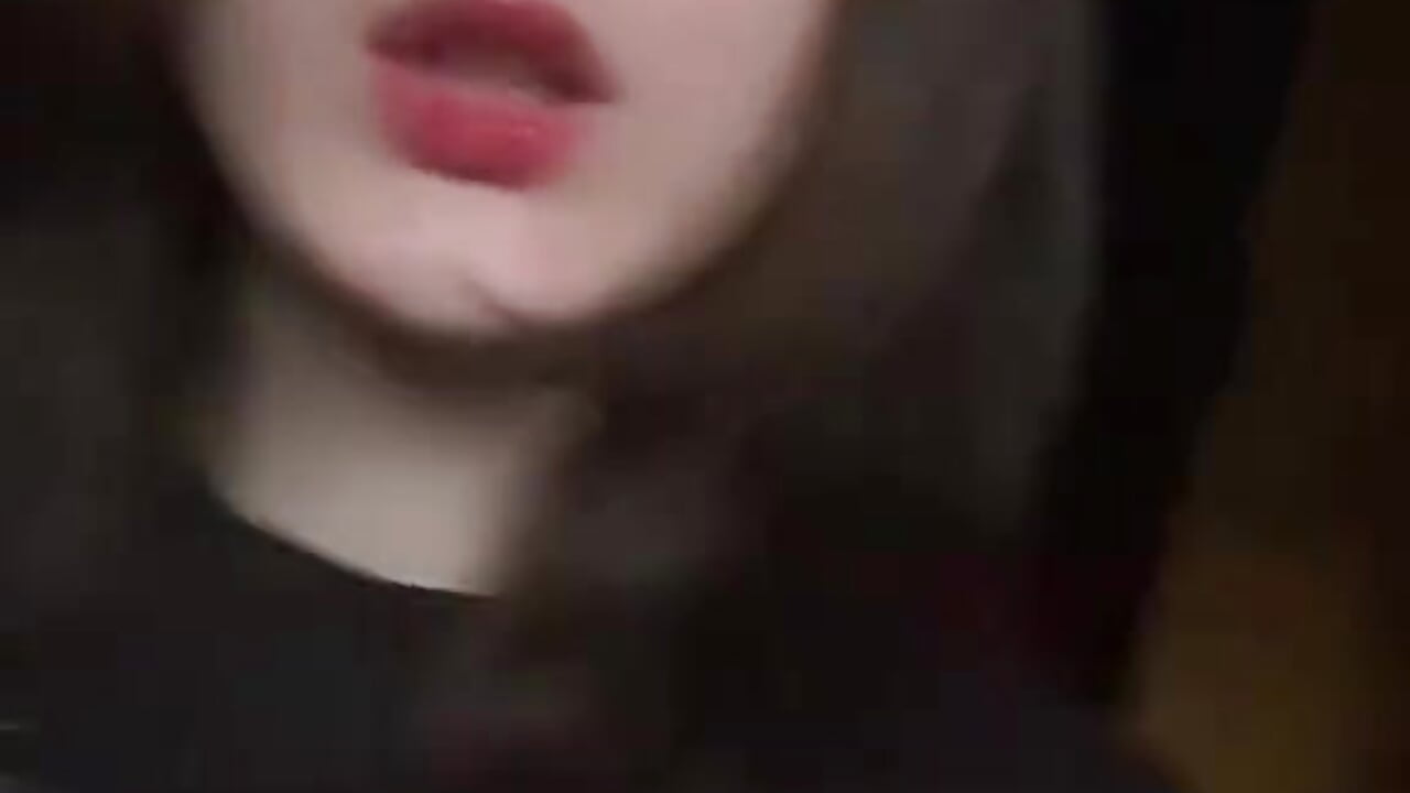 profile-intro-video-1772254114 — filmik Vodka_Ramfi, modela(-lki) na kamerkach