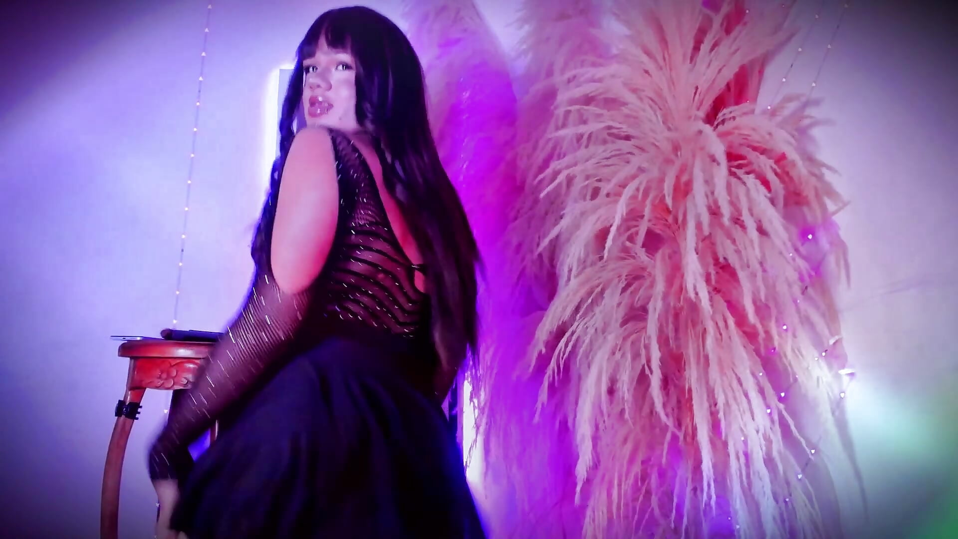 Imagine me on top of you - clip cu valery_delux model videochat