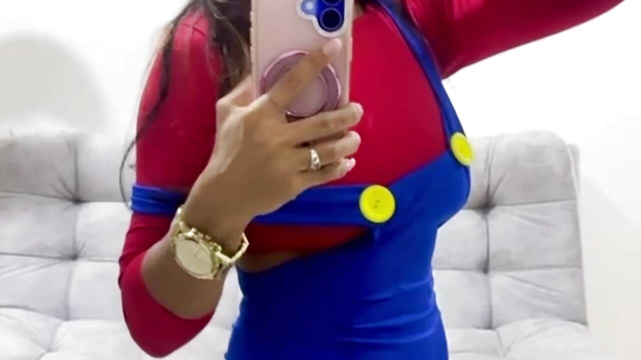 I'm your Mario Bros. - video by Natalia_Cruzz cam model