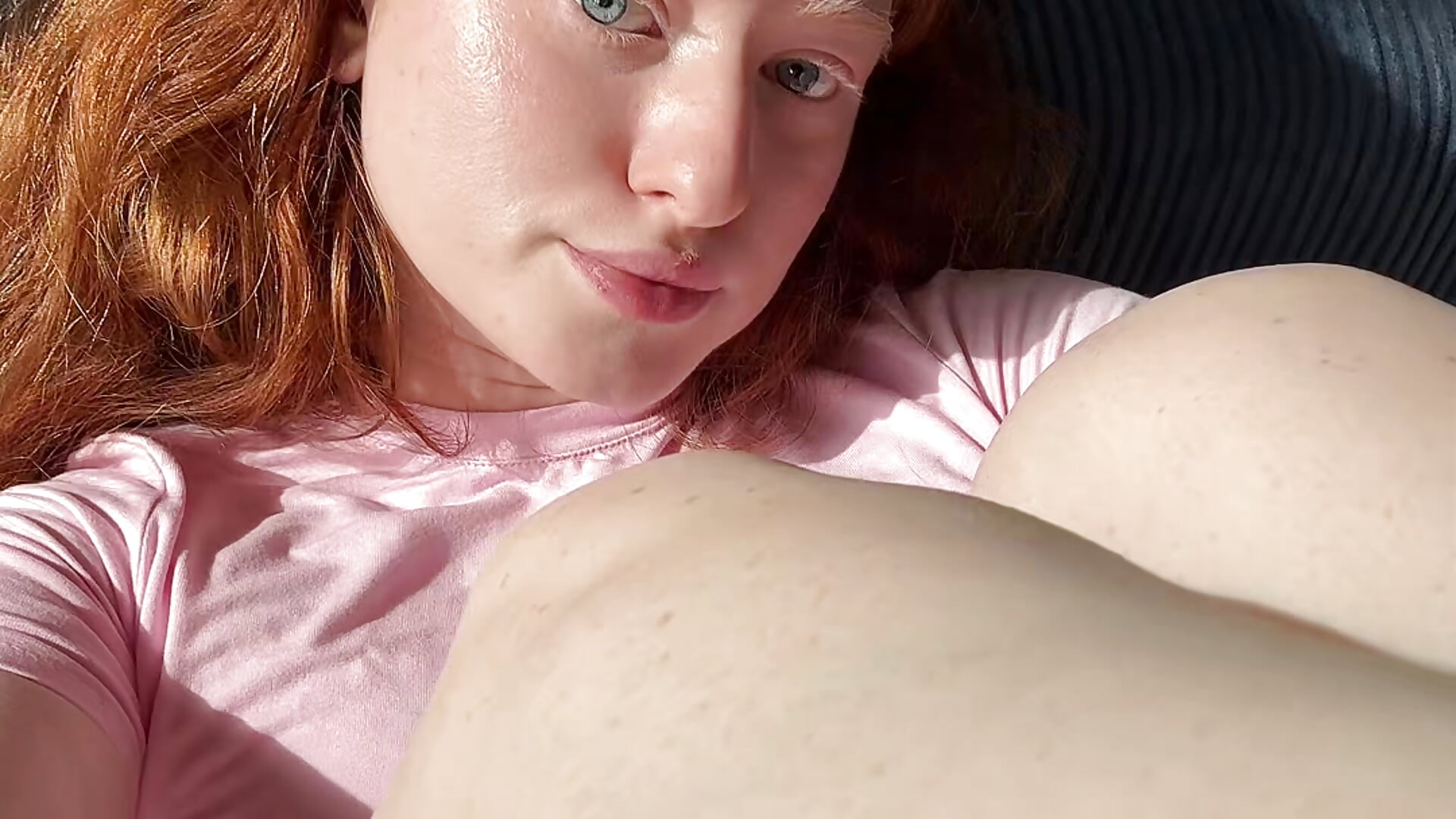 Just quick flash hehe...did you stopped video? - video van gingerlatte cam-model