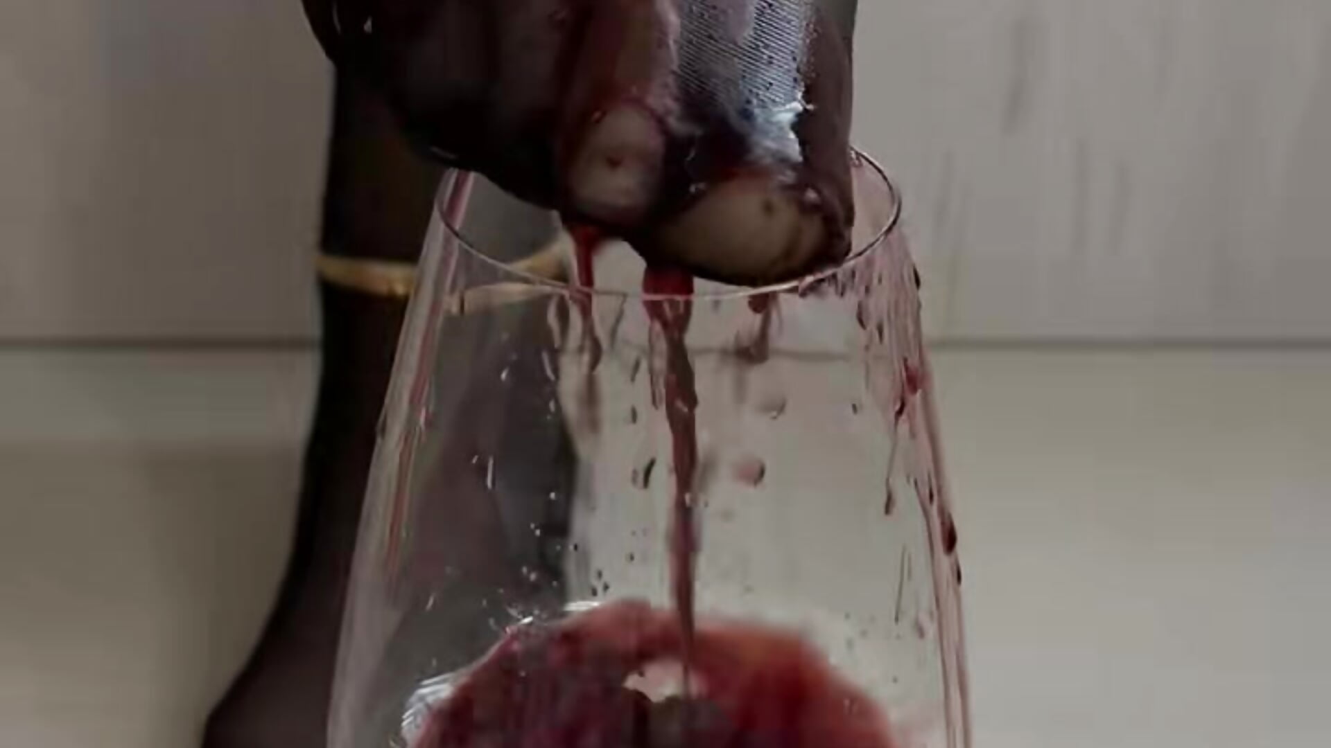 Maybe a sip of wine? - video av Jesse_y cam-modell