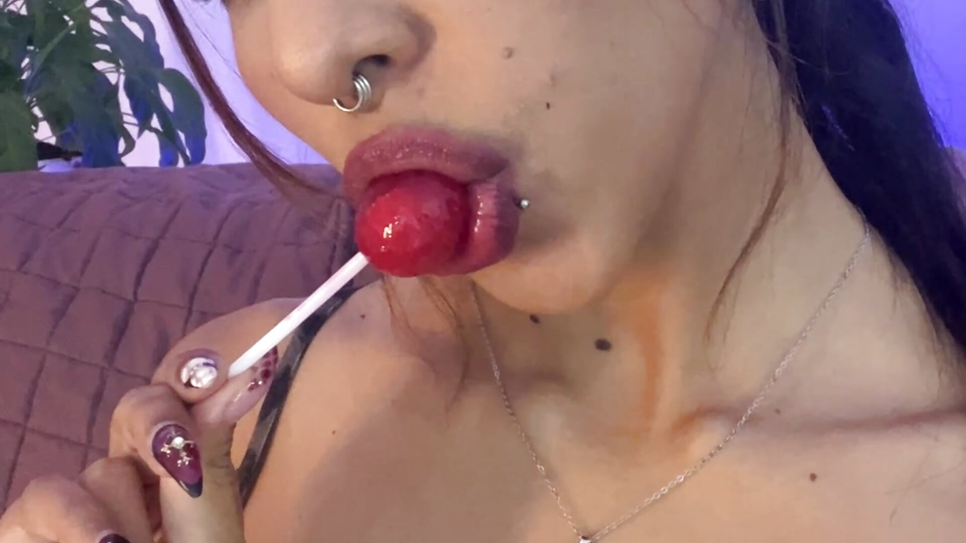 Let me lick u 💦 - clip cu VioletaHills_ model videochat