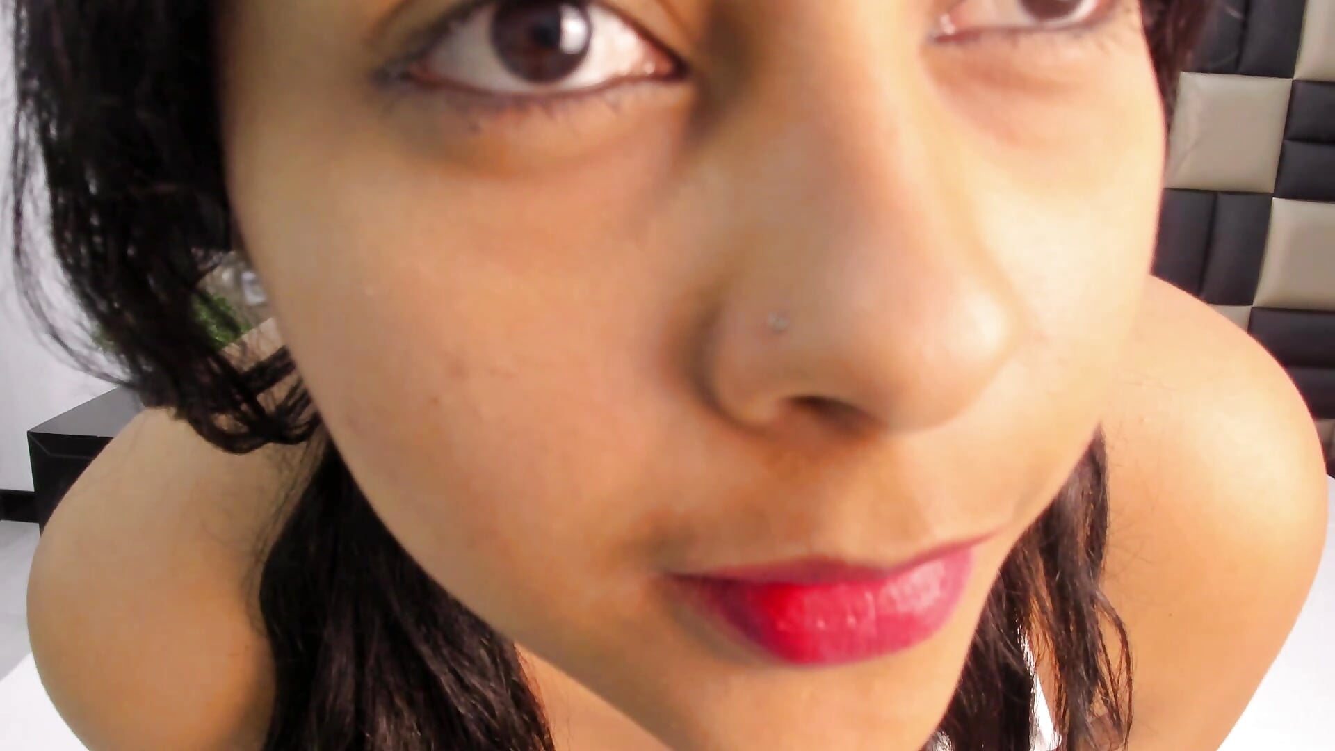 My little piercing! 😋 - Video von GiovannaCooper Cam-Model